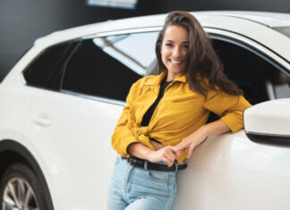 Как купить машину с рук в 2025: оформление документов и проверка автомобиля с пробегом